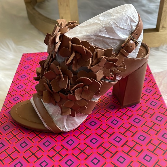 Tory Burch Shoes - Tory Burch Blossom Sandal